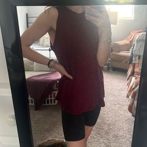Maroon Tank Top Women’s Small